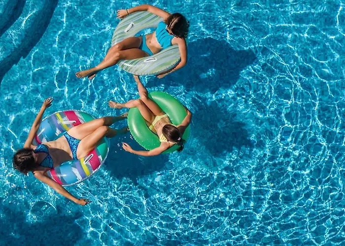 Fruska Pool House 別荘 *