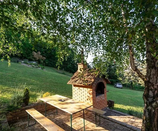 Fruska Pool House * Sremska Kamenica