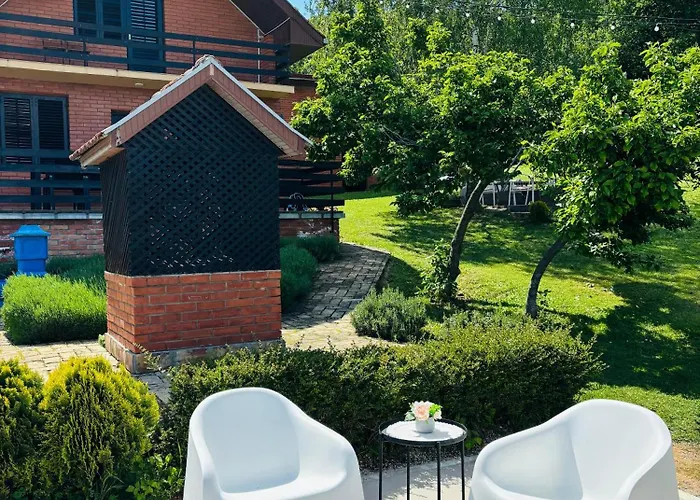 Fruska Pool House * Sremska Kamenica